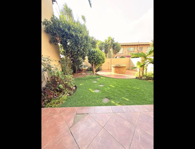 3 BEDROOM DUPLEX FOR SALE IN EDLEEN